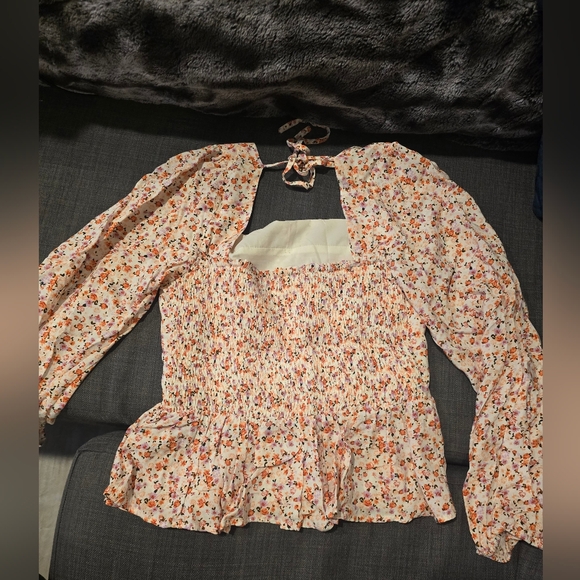 Blouse - Picture 2 of 3